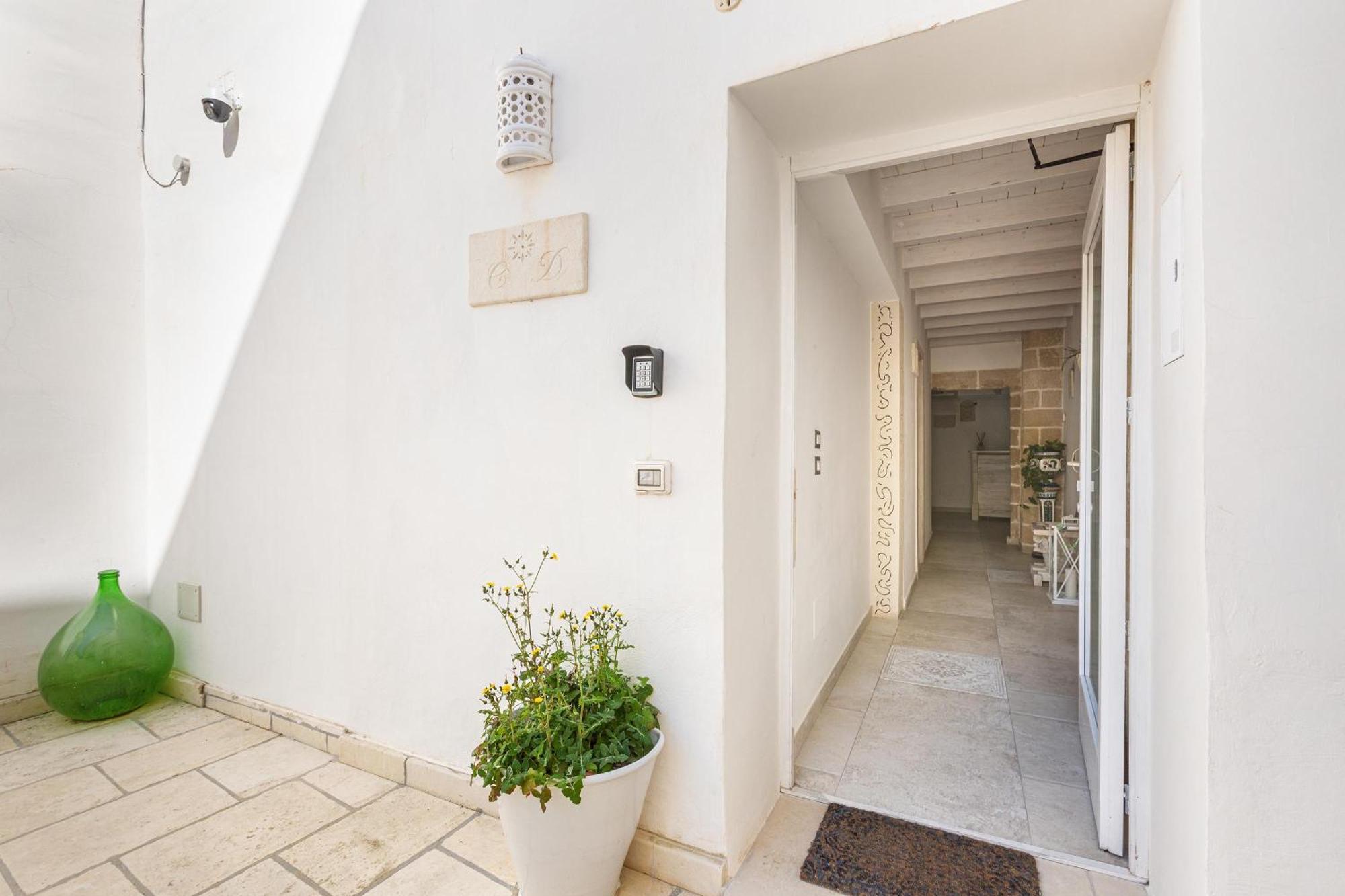 Clara Domus Bed & Breakfast กัลลีโปลี ภายนอก รูปภาพ